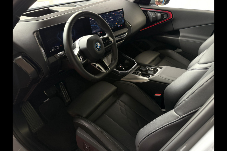 BMW X3 30e 300PK XDRIVE M SPORT / H.KARDON / ICONIC GRILL / 360.CAM / INNOVATION / PANO.DAK / HARMAN KARDON / 360.CAM / INNOVATION / BROOKLYNGRAU METALLIC