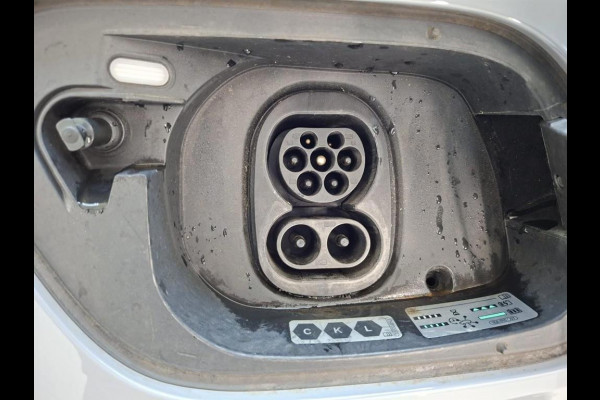 Volkswagen ID.4 Pro 77 kWh SOH 92.21 %|Stoelverw|