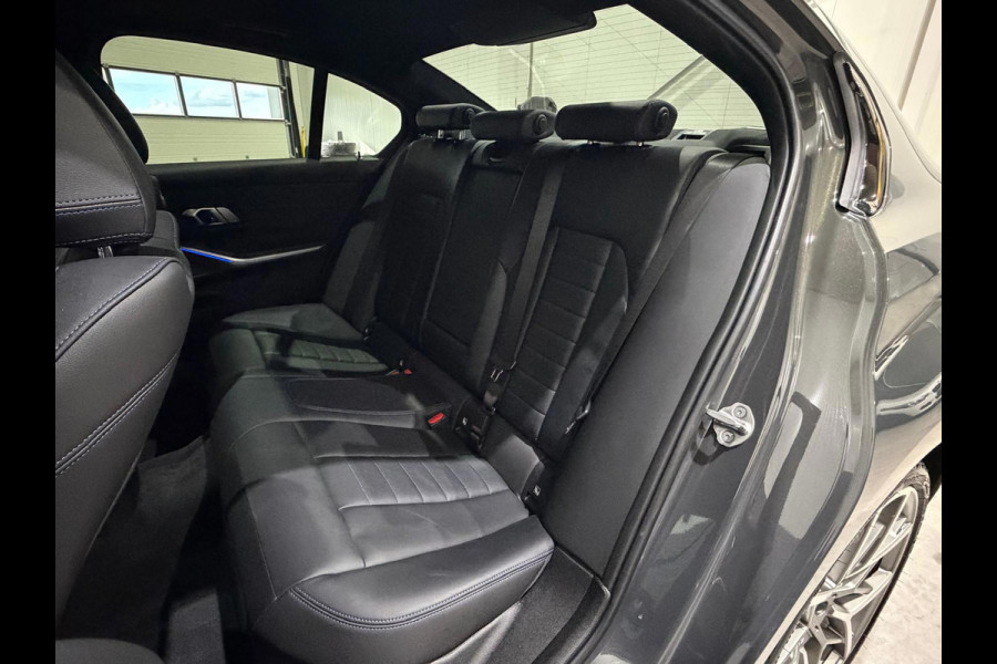 BMW 3-serie M340i xDrive High Executive / Pano / H&K Audio / Laser / Head-up