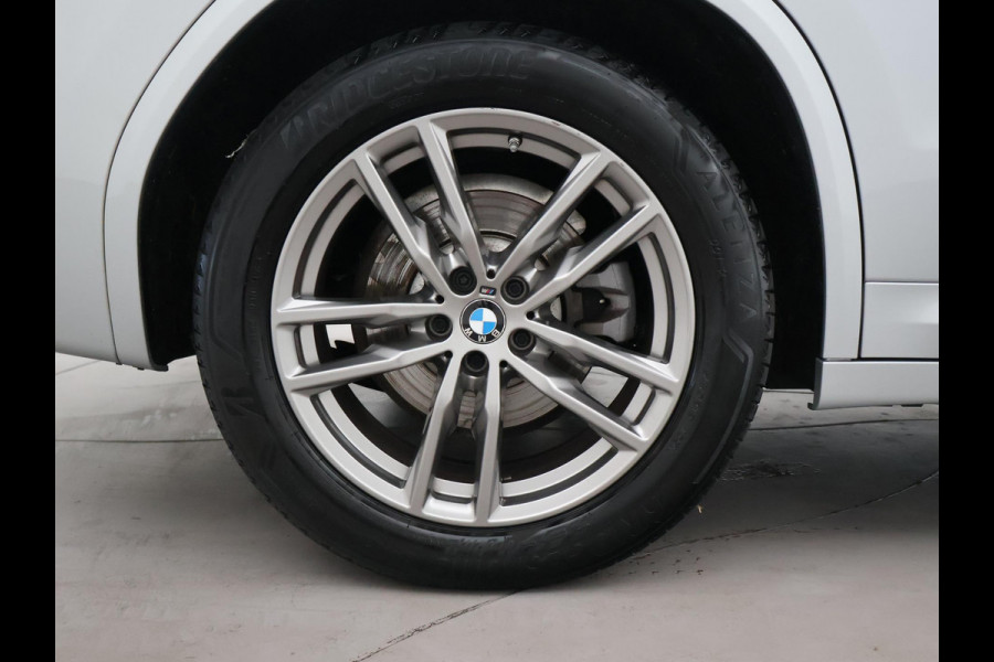 BMW X3 xDrive20i 184 PK M-SPORT H.E. EDITION + HEAD-UP | SFEERVERL. | CARPLAY | LEDER | CAMERA | 19 INCH