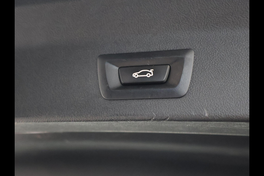 BMW X3 xDrive20i 184 PK M-SPORT H.E. EDITION + HEAD-UP | SFEERVERL. | CARPLAY | LEDER | CAMERA | 19 INCH