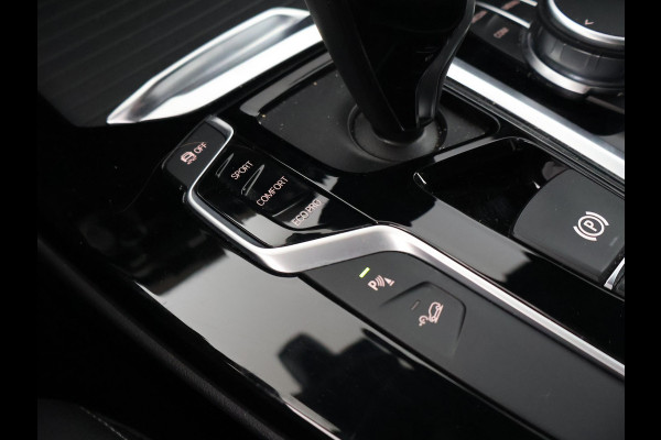 BMW X3 xDrive20i 184 PK M-SPORT H.E. EDITION + HEAD-UP | SFEERVERL. | CARPLAY | LEDER | CAMERA | 19 INCH
