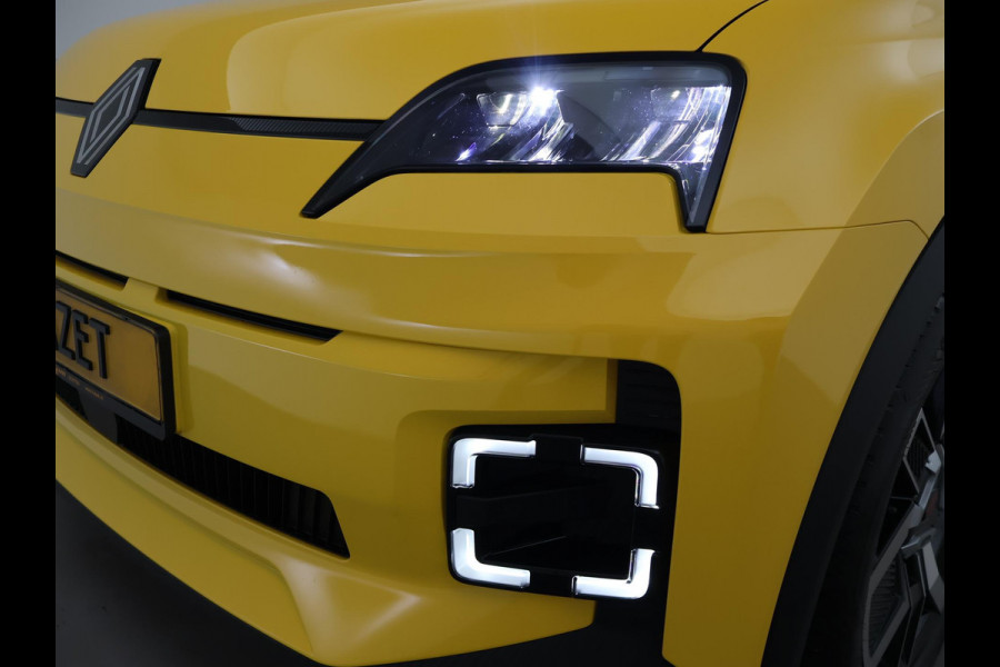 Renault 5 COMFORT RANGE TECHNO 52 kWh 150 PK *NIEUW* DIRECT LEVERBAAR + WINTER PACK | SFEERVERLICHTING