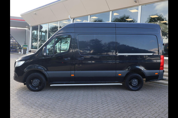Mercedes-Benz Sprinter 319 3.0 CDI V6 190 PK AUT. L2H2 + 2 SCHUIFDEUREN | 3500 KG TREKHAAK | BREEDBEELD MBUX NAVIGATIE