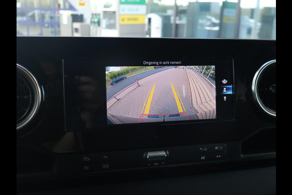 Mercedes-Benz Sprinter 319 3.0 CDI V6 190 PK AUT. L2H2 + 2 SCHUIFDEUREN | 3500 KG TREKHAAK | BREEDBEELD MBUX NAVIGATIE