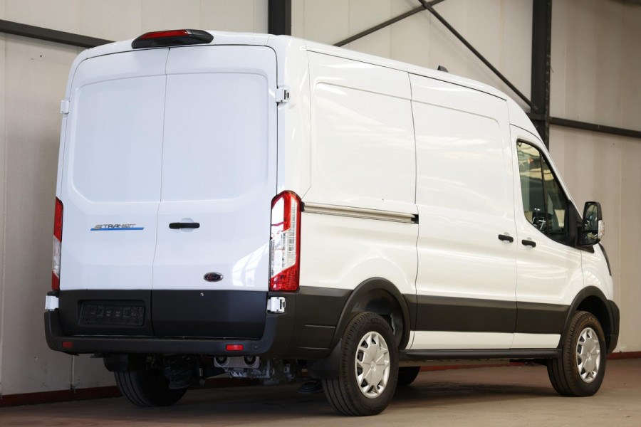 Ford E-Transit 350 L2H2 Trend 68 kWh ON BOARD POWER