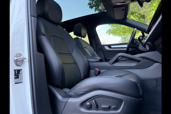 Porsche Cayenne Coupé 3.0 E-Hybrid Pano/360/Bose/Memory
