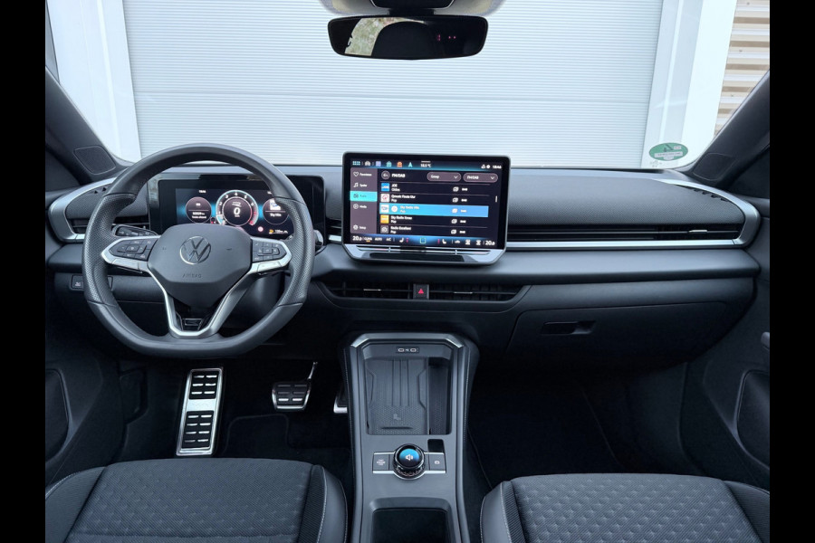 Volkswagen T-Roc 1.5 eTSI R-Line Matrix/Camera/Blindspot