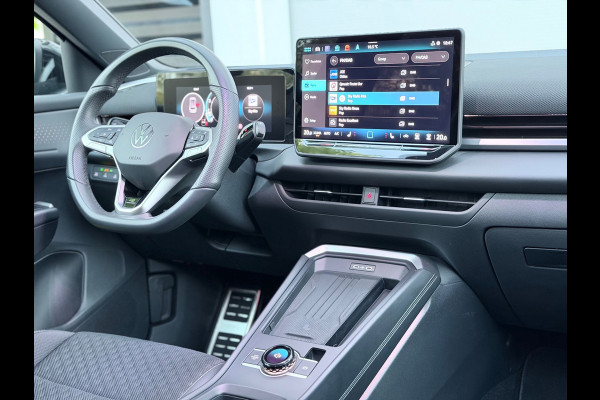 Volkswagen T-Roc 1.5 eTSI R-Line Matrix/Camera/Blindspot
