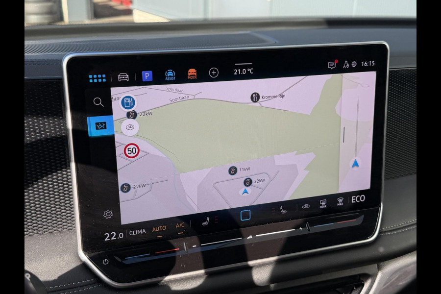 Volkswagen Tiguan 1.5 eHybrid Life Edition PHEV 18"/SOH 97%/Trekhaak/Stoel + stuurverwarming/Matrix LED/Camera/Adaptieve cruise/Dodehoek/Keyless/PDC/Elektrische klep