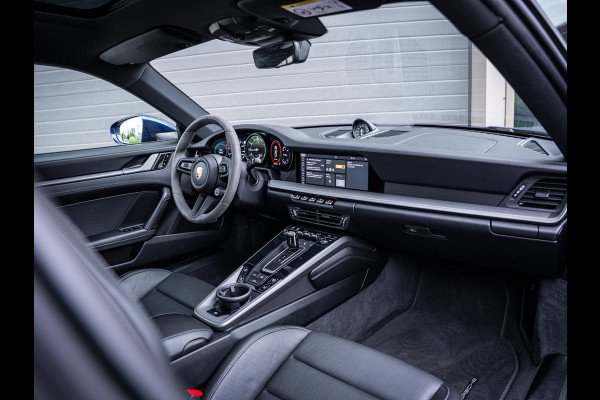 Porsche 911 992 3.0 Carrera S - Sport Chrono l BTW l Panorama
