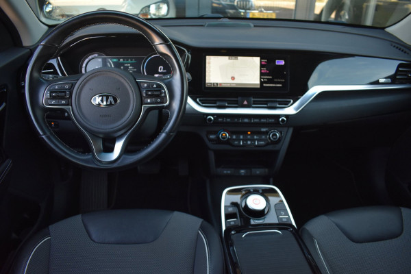 Kia e-Niro ComfortLine 64 kWh | SOH 97.6% | DEALER ONDERHOUDEN | NAP | APPLE CARPLAY | ANDROID AUTO