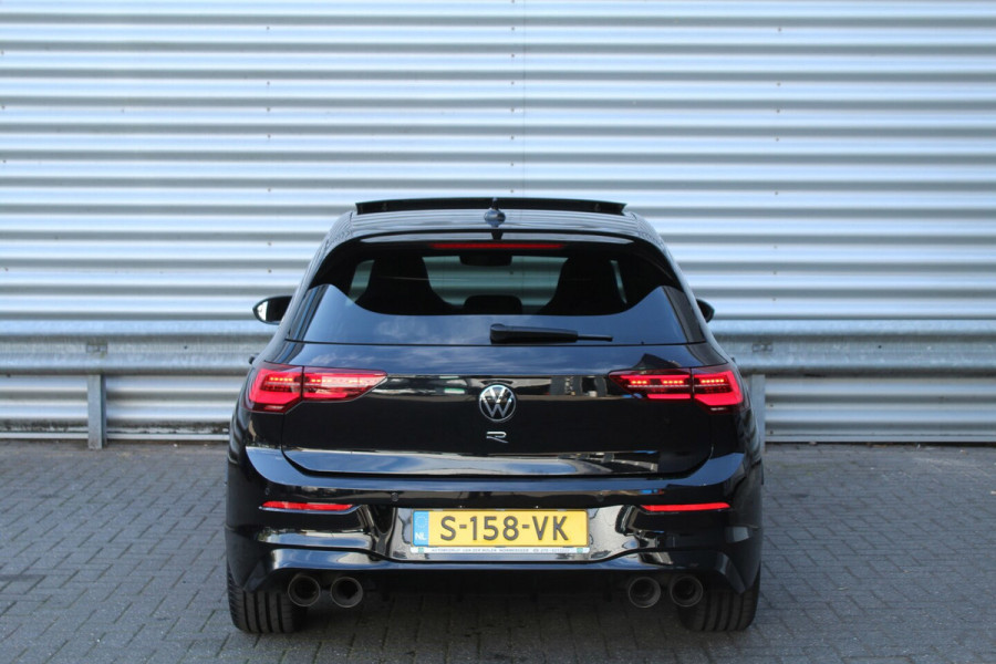 Volkswagen Golf 2.0 TSI 320pk R 4Motion DSG7 Panoramadak Akrapvic Camera