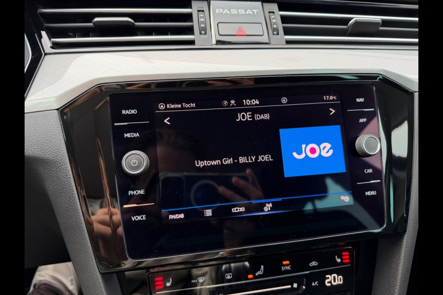 Volkswagen Passat Variant 1.4 TSI PHEV GTE Business | SOH 89% | Ergo Active | Camera | Trekhaak