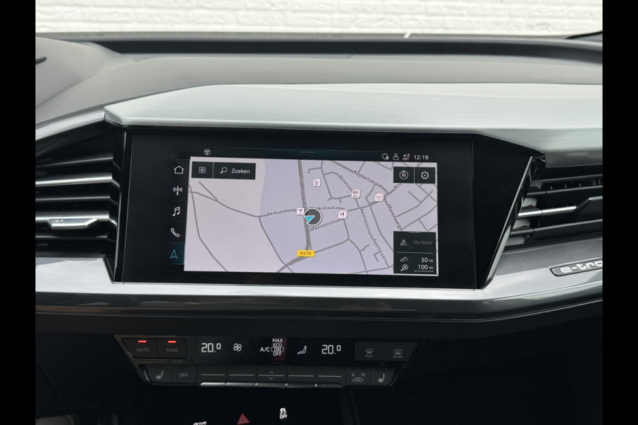 Audi Q4 Sportback e-tron 40 S-line Competition SOH 91% Pano dak Blokjes leder Sonos 21 inch + all season