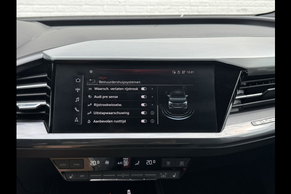 Audi Q4 Sportback e-tron 40 S-line Competition SOH 91% Pano dak Blokjes leder Sonos 21 inch + all season