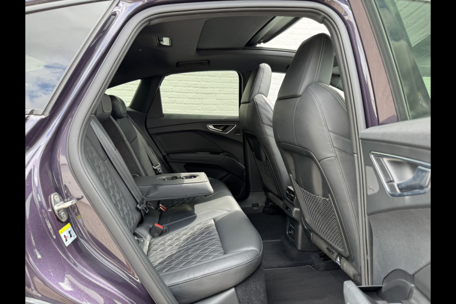 Audi Q4 Sportback e-tron 40 S-line Competition SOH 91% Pano dak Blokjes leder Sonos 21 inch + all season