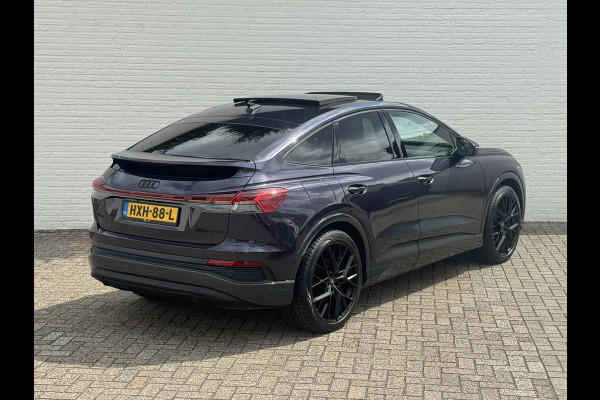 Audi Q4 Sportback e-tron 40 S-line Competition SOH 91% Pano dak Blokjes leder Sonos 21 inch + all season