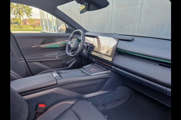 Lynk & Co 08 1.5 PHEV More /200 km WLTP /Direct wegrijden!