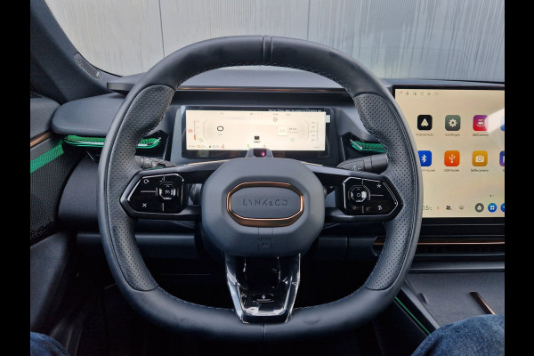 Lynk & Co 08 1.5 PHEV More /200 km WLTP /Direct wegrijden!