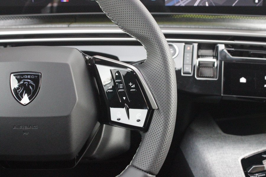 Peugeot 5008 1.2 Hybrid 145PK AUTOMAAT GT 7p | PANORAMISCH SCHUIFDAK PACK | 360° VISION & DRIVE ASSIST PLUS PACK: (360° CAMERA, BUITENSPIEGELS MET KANTELFUNCTIE, DRIVE ASSIST 2.0, DRAADLOZE TELEFOONLADER, ANTIDIEFSTALALARM) | BEKLEDING ALCANTARA/KUNSTLEDER | SEAT PACK COMFORT: (AGR BESTUUDERSSTOEL EN PASSAGIERSSTOEL ELEKTRISCH VERSTELBAAR MET MASSAGE FUNCTIE, BESTUUDERSSTOEL MET GEHEUGENFUNCTIE, BUITENSTE ZITPLAATSEN ACHTERBANK VERWARMBAAR) | GLANZEND ZWARTE DAKRAILS | BLUE OBSESSION | 19" LICHTMETALEN VELGEN "BREDA" | DRAADLOZE TELEFOONLADER | APPLE CARPLAY/ANDROID AUTO DRAADLOOS