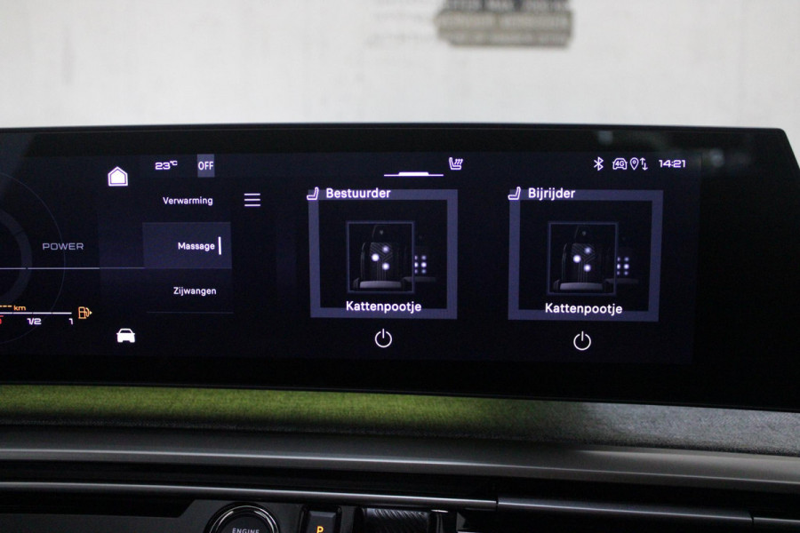Peugeot 5008 1.2 Hybrid 145PK AUTOMAAT GT 7p | PANORAMISCH SCHUIFDAK PACK | 360° VISION & DRIVE ASSIST PLUS PACK: (360° CAMERA, BUITENSPIEGELS MET KANTELFUNCTIE, DRIVE ASSIST 2.0, DRAADLOZE TELEFOONLADER, ANTIDIEFSTALALARM) | BEKLEDING ALCANTARA/KUNSTLEDER | SEAT PACK COMFORT: (AGR BESTUUDERSSTOEL EN PASSAGIERSSTOEL ELEKTRISCH VERSTELBAAR MET MASSAGE FUNCTIE, BESTUUDERSSTOEL MET GEHEUGENFUNCTIE, BUITENSTE ZITPLAATSEN ACHTERBANK VERWARMBAAR) | GLANZEND ZWARTE DAKRAILS | BLUE OBSESSION | 19" LICHTMETALEN VELGEN "BREDA" | DRAADLOZE TELEFOONLADER | APPLE CARPLAY/ANDROID AUTO DRAADLOOS