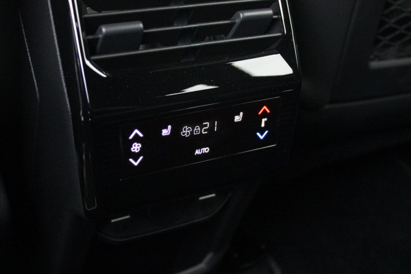 Peugeot 5008 1.2 Hybrid 145PK AUTOMAAT GT 7p | PANORAMISCH SCHUIFDAK PACK | 360° VISION & DRIVE ASSIST PLUS PACK: (360° CAMERA, BUITENSPIEGELS MET KANTELFUNCTIE, DRIVE ASSIST 2.0, DRAADLOZE TELEFOONLADER, ANTIDIEFSTALALARM) | BEKLEDING ALCANTARA/KUNSTLEDER | SEAT PACK COMFORT: (AGR BESTUUDERSSTOEL EN PASSAGIERSSTOEL ELEKTRISCH VERSTELBAAR MET MASSAGE FUNCTIE, BESTUUDERSSTOEL MET GEHEUGENFUNCTIE, BUITENSTE ZITPLAATSEN ACHTERBANK VERWARMBAAR) | GLANZEND ZWARTE DAKRAILS | BLUE OBSESSION | 19" LICHTMETALEN VELGEN "BREDA" | DRAADLOZE TELEFOONLADER | APPLE CARPLAY/ANDROID AUTO DRAADLOOS