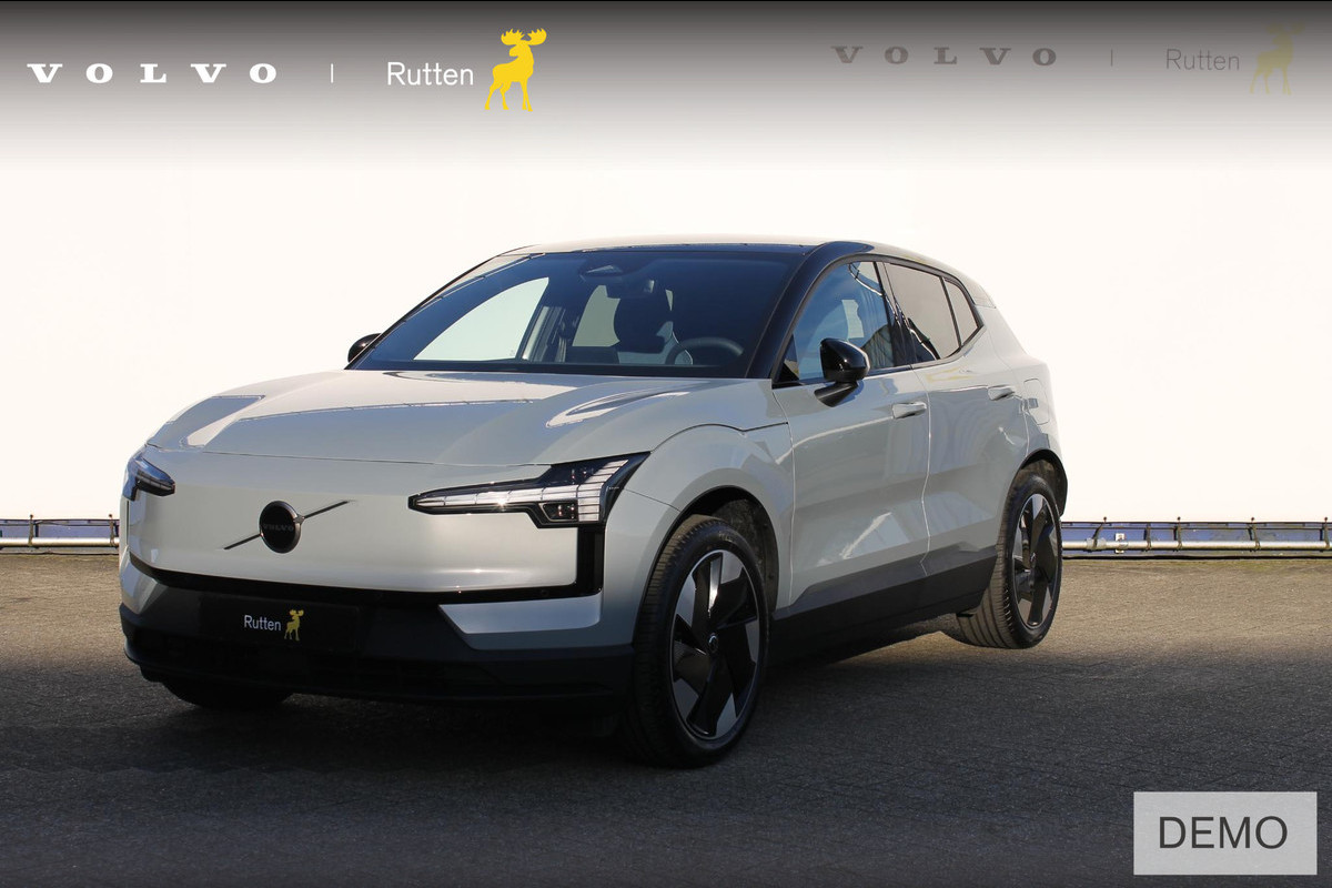 Volvo EX30 Single Motor Extended Range Plus 69 kWh Google Services / 19" lichtmetalen velgen / Parkeer sensoren voor en achter met parkeercamera achter / Adaptieve Cruise Control