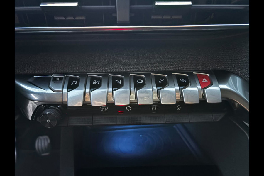 Peugeot 3008 1.2 PureTech GT Line TREKHAAK|CARPLAY|KEYLESS|CAMERA|LEDER|NAVI