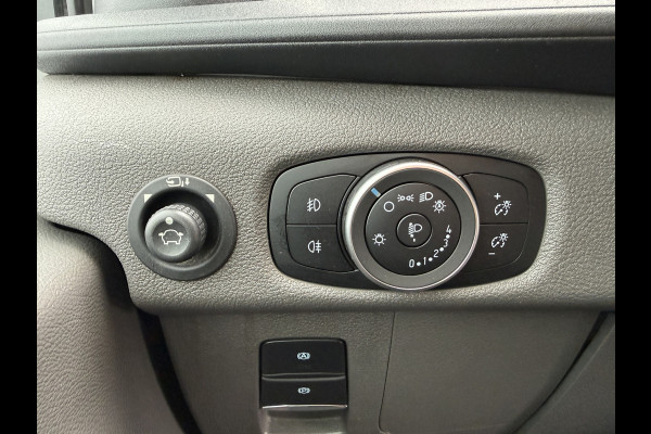 Ford E-Transit 68kWh 184PK L2H2 317km WLTP 97,3% (SOH) BEV Snelladen 360 Camera Cruise control Climate control Carplay Navigatie Laadkabel Parkeersensoren