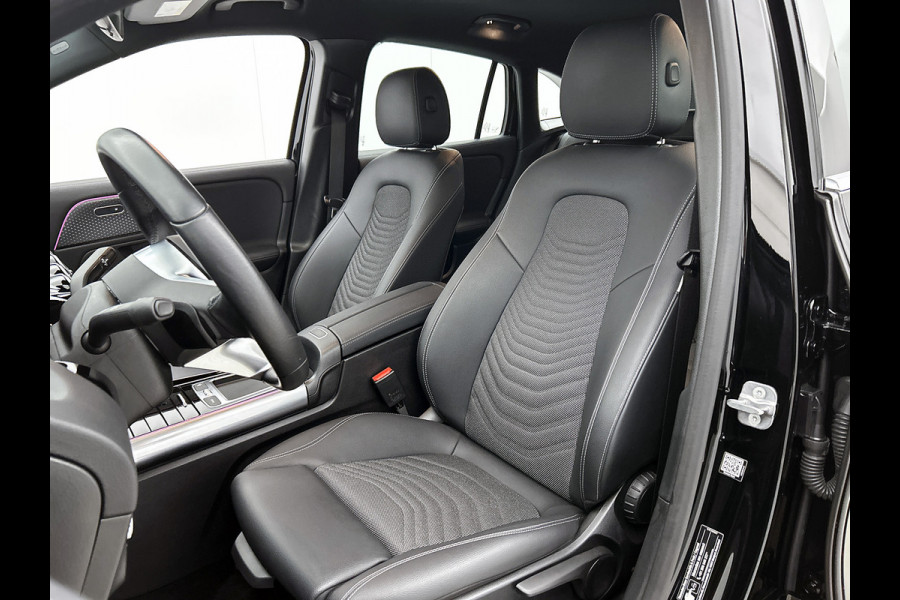 Mercedes-Benz EQA 250+ Essential Line 71 kWh | Achteruitrijcamera | Sfeerverlichting | Stoelverwarming | Navigatie | Chroompakket | Smartphone integratie| Inclusief 24 maanden Mercedes-Benz Certified garantie voor Europa.