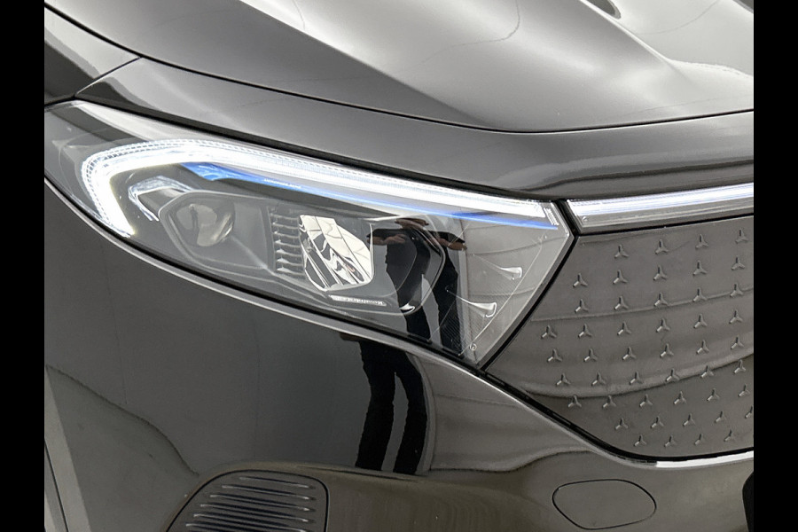 Mercedes-Benz EQA 250+ Essential Line 71 kWh | Achteruitrijcamera | Sfeerverlichting | Stoelverwarming | Navigatie | Chroompakket | Smartphone integratie| Inclusief 24 maanden Mercedes-Benz Certified garantie voor Europa.