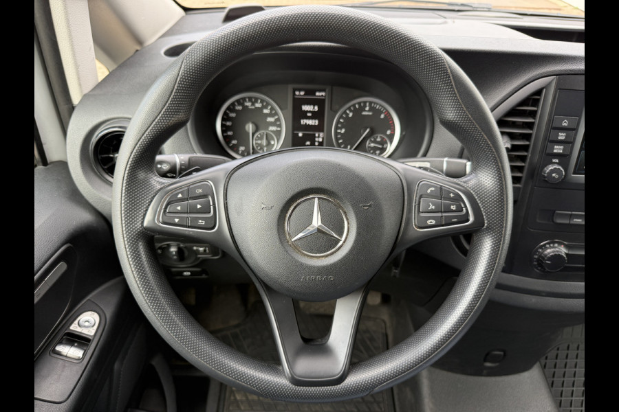 Mercedes-Benz Vito 116 1.9 CDI Automaat L3 XL Climate Control Cruise Control Camera Stoelverwarming Parkeersensoren voor achter