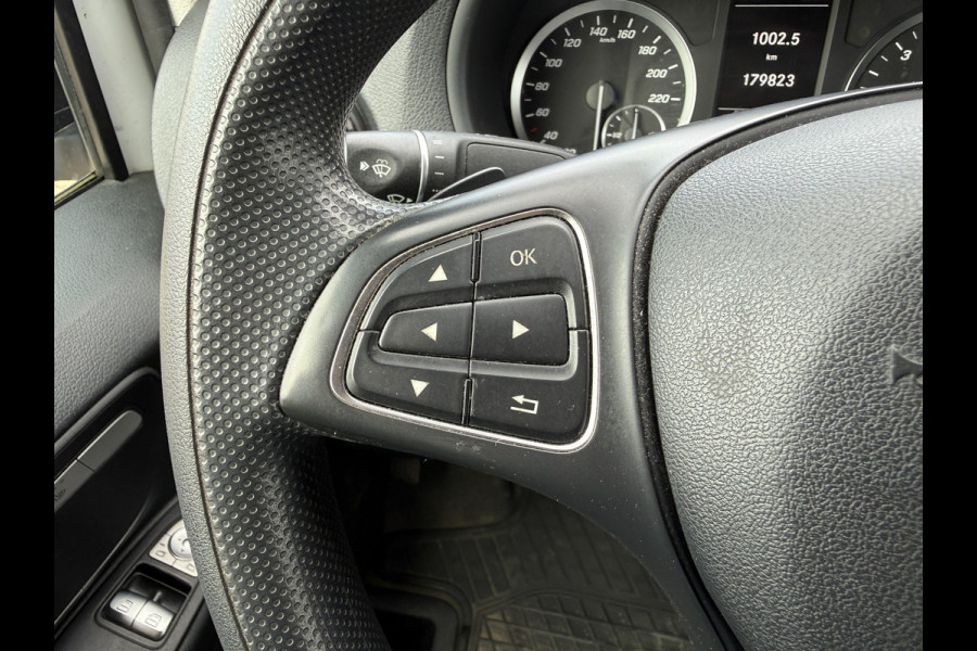 Mercedes-Benz Vito 116 1.9 CDI Automaat L3 XL Climate Control Cruise Control Camera Stoelverwarming Parkeersensoren voor achter