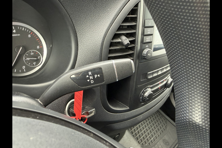 Mercedes-Benz Vito 116 1.9 CDI Automaat L3 XL Climate Control Cruise Control Camera Stoelverwarming Parkeersensoren voor achter