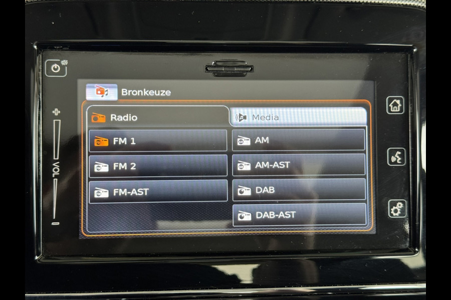 Suzuki Vitara 1.5 Hybrid Style Rhino Edition Automaat Pano Camera Adaptive Cruise Stoelverw
