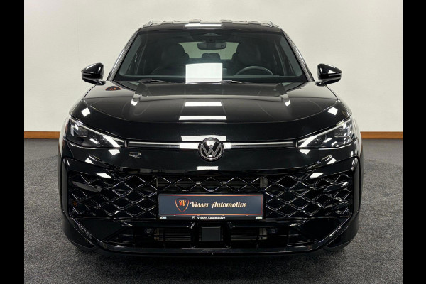 Volkswagen T-Roc 1.5 eTsi R-Line First Edition*Winterpakket*Camera*IQ-Light*