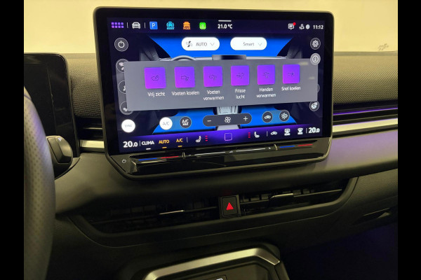 Volkswagen T-Roc 1.5 eTsi R-Line First Edition*Winterpakket*Camera*IQ-Light*