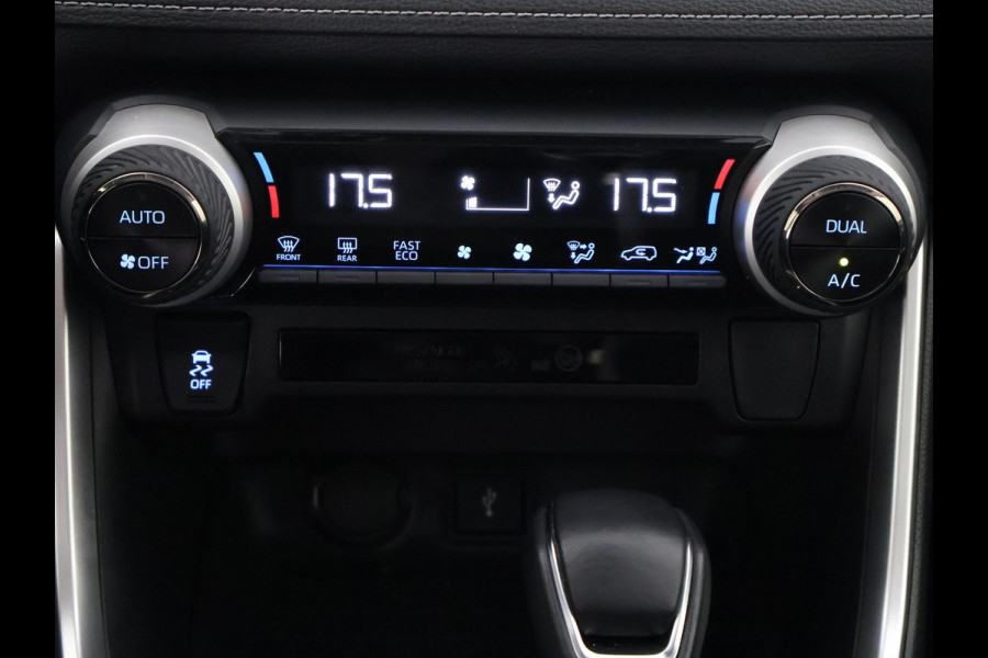 Toyota RAV4 2.5 Hybrid Business Edition | Trekhaak | Apple Carplay & AndroidAUTO | Camera | Lichtmetalen velgen |