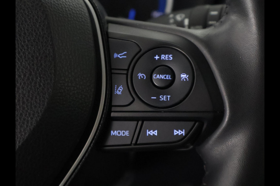 Toyota RAV4 2.5 Hybrid Business Edition | Trekhaak | Apple Carplay & AndroidAUTO | Camera | Lichtmetalen velgen |