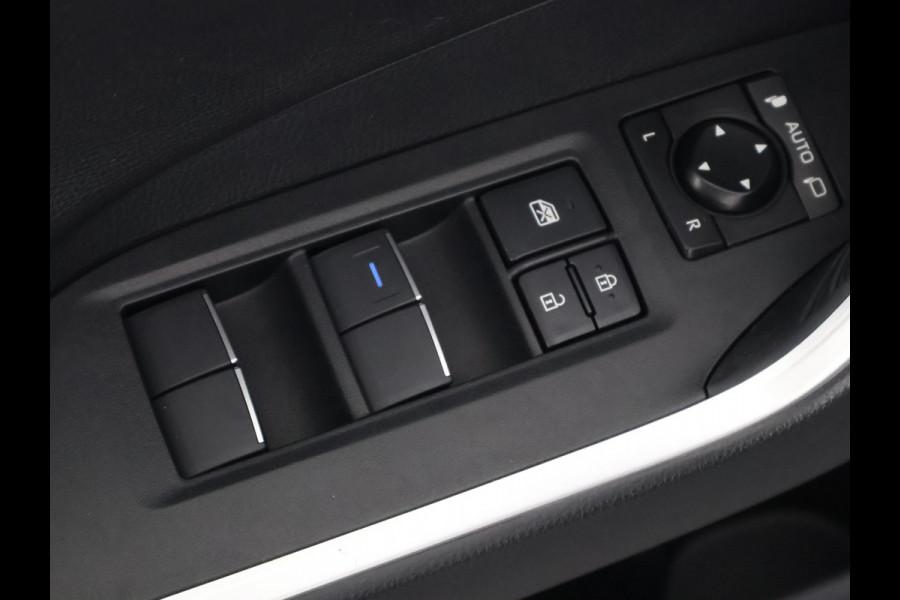 Toyota RAV4 2.5 Hybrid Business Edition | Trekhaak | Apple Carplay & AndroidAUTO | Camera | Lichtmetalen velgen |