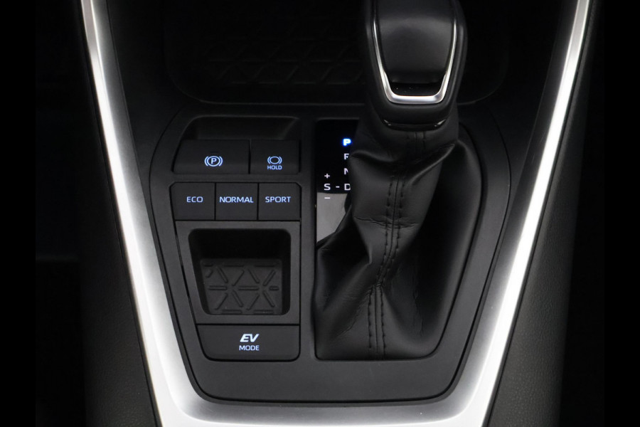 Toyota RAV4 2.5 Hybrid Business Edition | Trekhaak | Apple Carplay & AndroidAUTO | Camera | Lichtmetalen velgen |