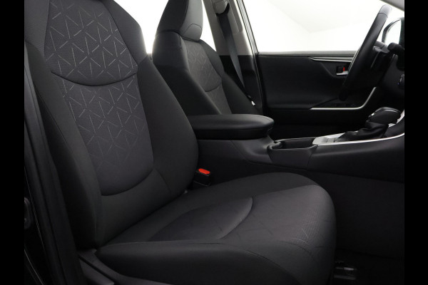 Toyota RAV4 2.5 Hybrid Business Edition | Trekhaak | Apple Carplay & AndroidAUTO | Camera | Lichtmetalen velgen |