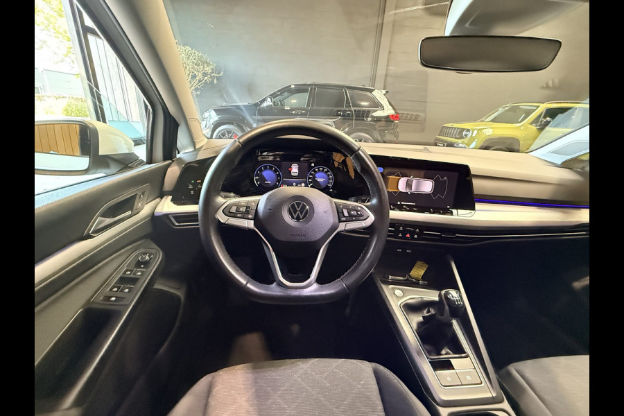 Volkswagen Golf 1.5 TSI Life Navi. Apple-carplay. PDC. Adaptive-cruise, 82500 KM met NAP