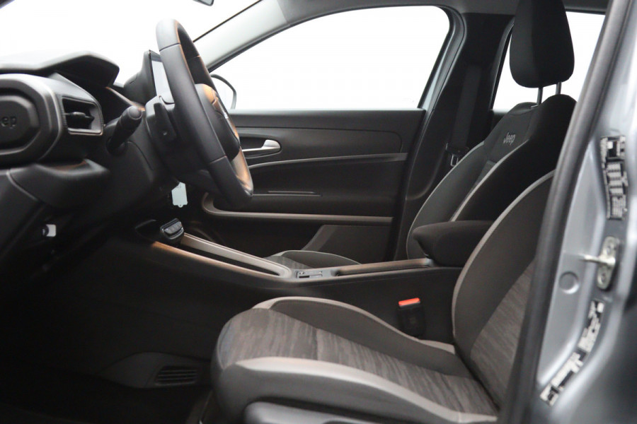 Jeep Avenger 1.2 e-Hybrid 110 PK Automaat Longitude, Carplay, Climate Control, Cruise Control