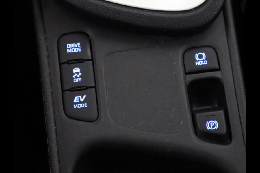 Toyota Yaris Cross 1.5 Hybrid Business Bi-Tone | Apple Carplay & AndroidAUTO | Camera | Privacy Glass | 1e eigenaar |