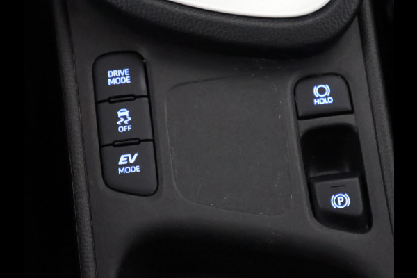 Toyota Yaris Cross 1.5 Hybrid Business Bi-Tone | Apple Carplay & AndroidAUTO | Camera | Privacy Glass | 1e eigenaar |