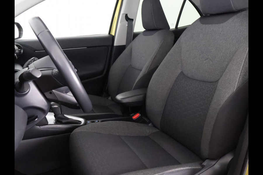 Toyota Yaris Cross 1.5 Hybrid Business Bi-Tone | Apple Carplay & AndroidAUTO | Camera | Privacy Glass | 1e eigenaar |