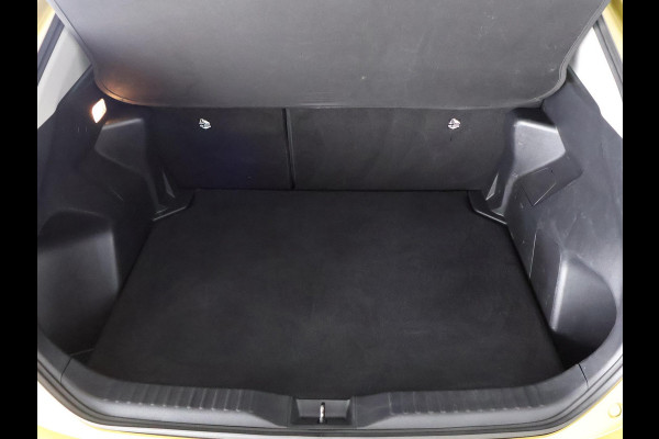 Toyota Yaris Cross 1.5 Hybrid Business Bi-Tone | Apple Carplay & AndroidAUTO | Camera | Privacy Glass | 1e eigenaar |