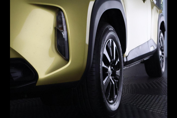 Toyota Yaris Cross 1.5 Hybrid Business Bi-Tone | Apple Carplay & AndroidAUTO | Camera | Privacy Glass | 1e eigenaar |